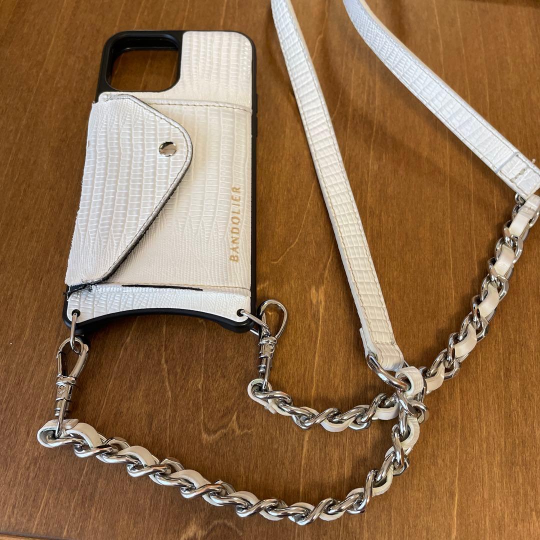 神崎恵さん愛用BANDOLIER バンドリヤー iPhone11. XRケース - メルカリ