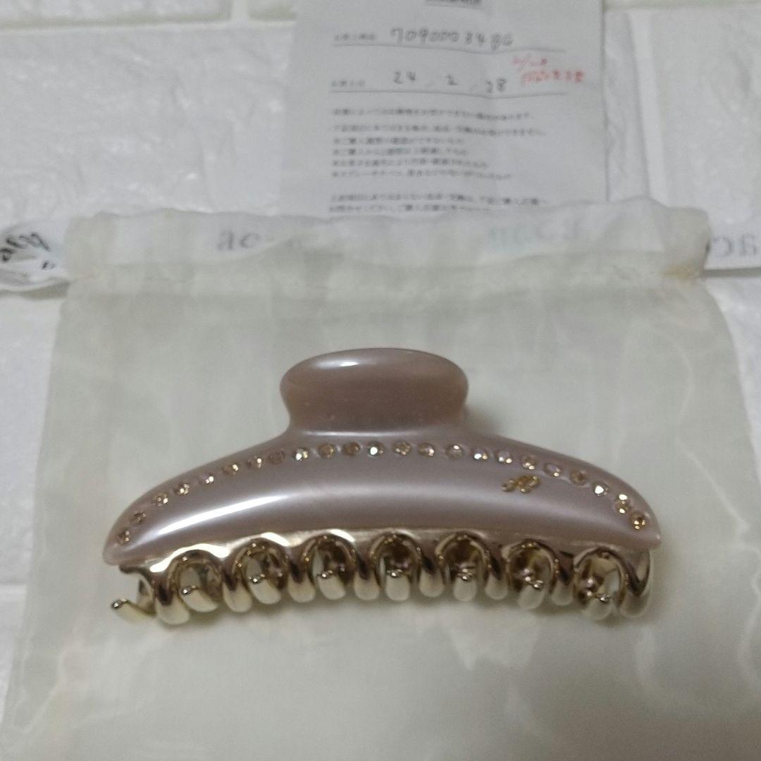 acca ヘアクリップ Lサイズ 夏こそ挑戦したい】オールブラックのヘアクリップ | acca(アッカ