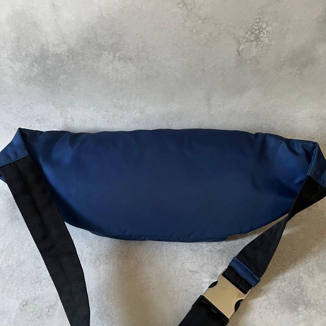 人気】PRADA ウエストバッグ 2VL005 三角ロゴ ブルー ナイロン - メルカリ