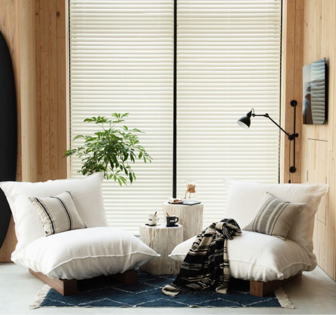 ピーチシリーズ モルテン ラージ ポジショニングピロークッション 2つ ①