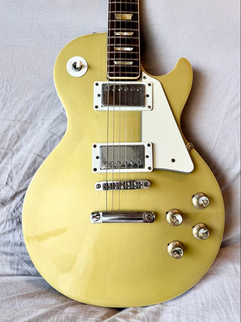 美品】グレコ レスポール ゴールドトップ EG グネコロゴ - メルカリ