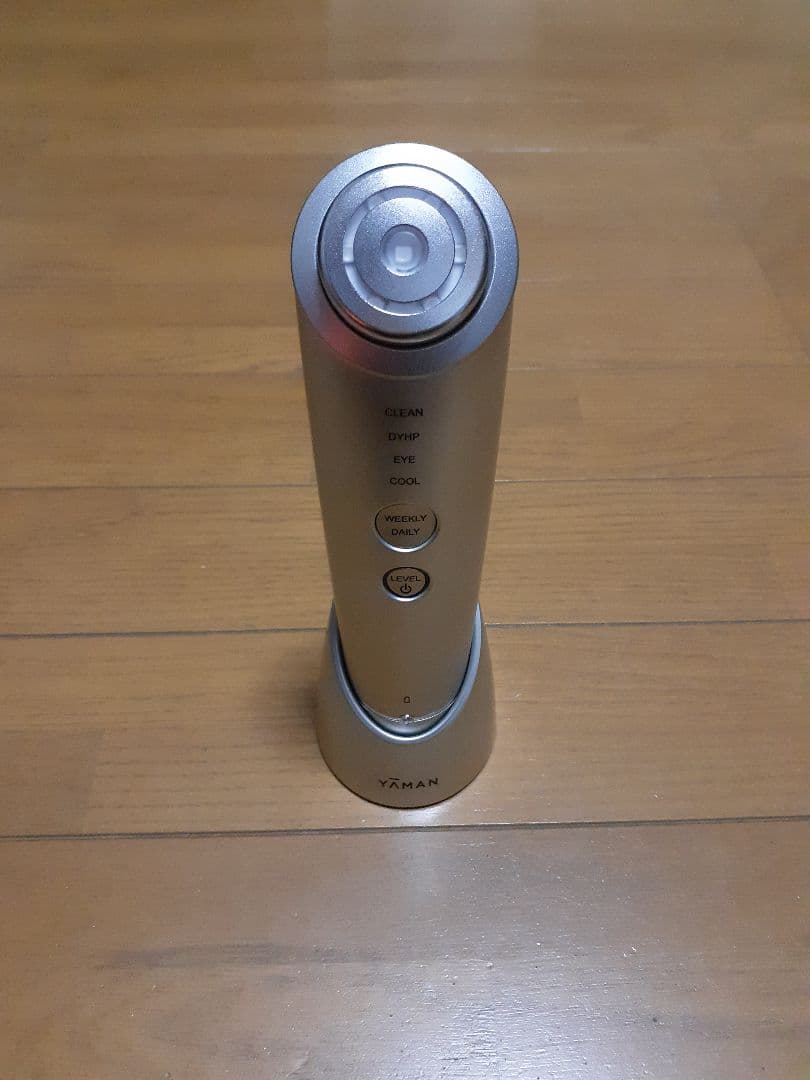 ヤーマン YA-MAN フォトプラス シャイニーネオ 美顔器 YJFM18Ｎ ヤーマン フォトプラス シャイニー ネオ YJFM18N [シャンパンゴールド