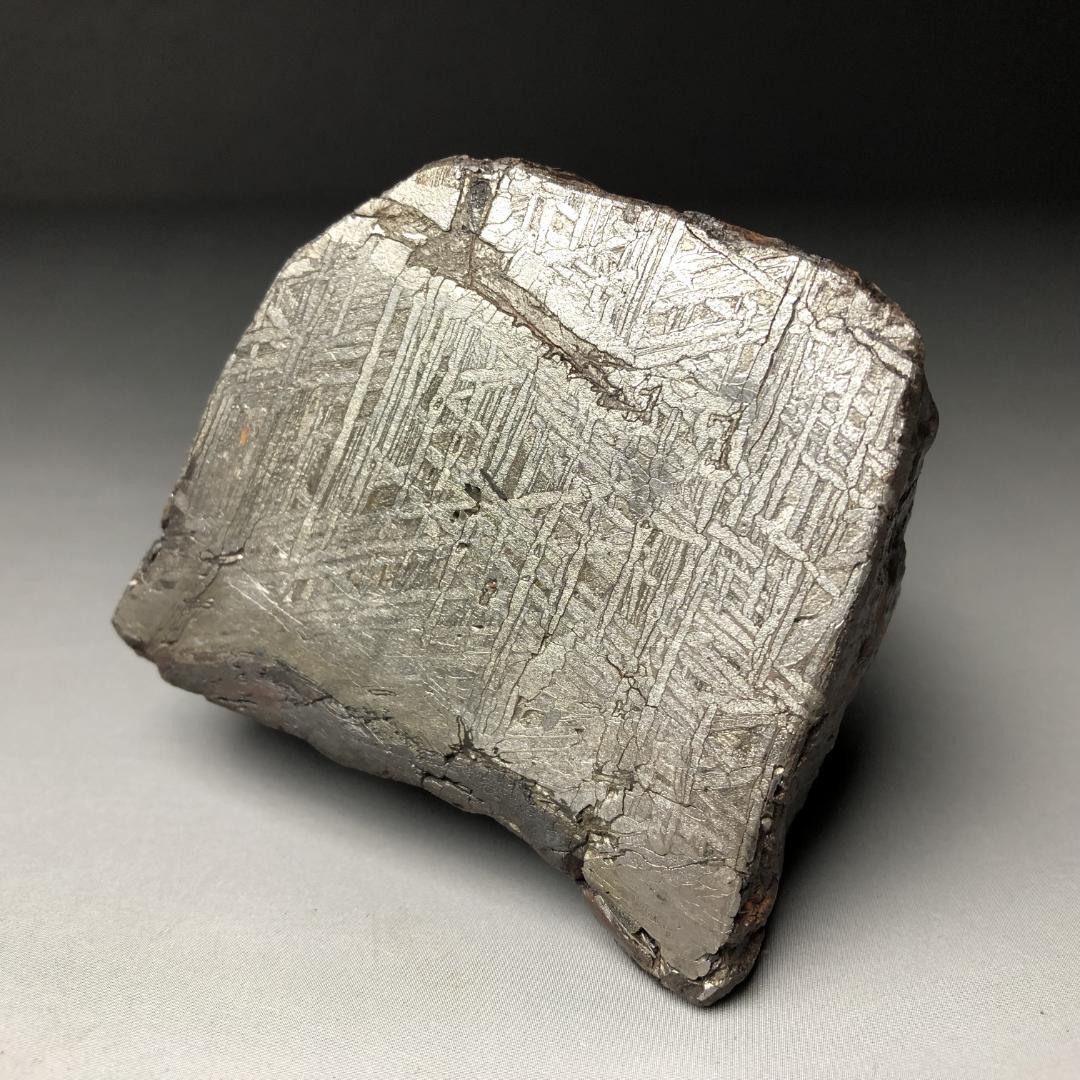 アルタイ隕石 大型隕石 鉄隕石 外皮付き隕石 ナチュラル 原石 重さ約