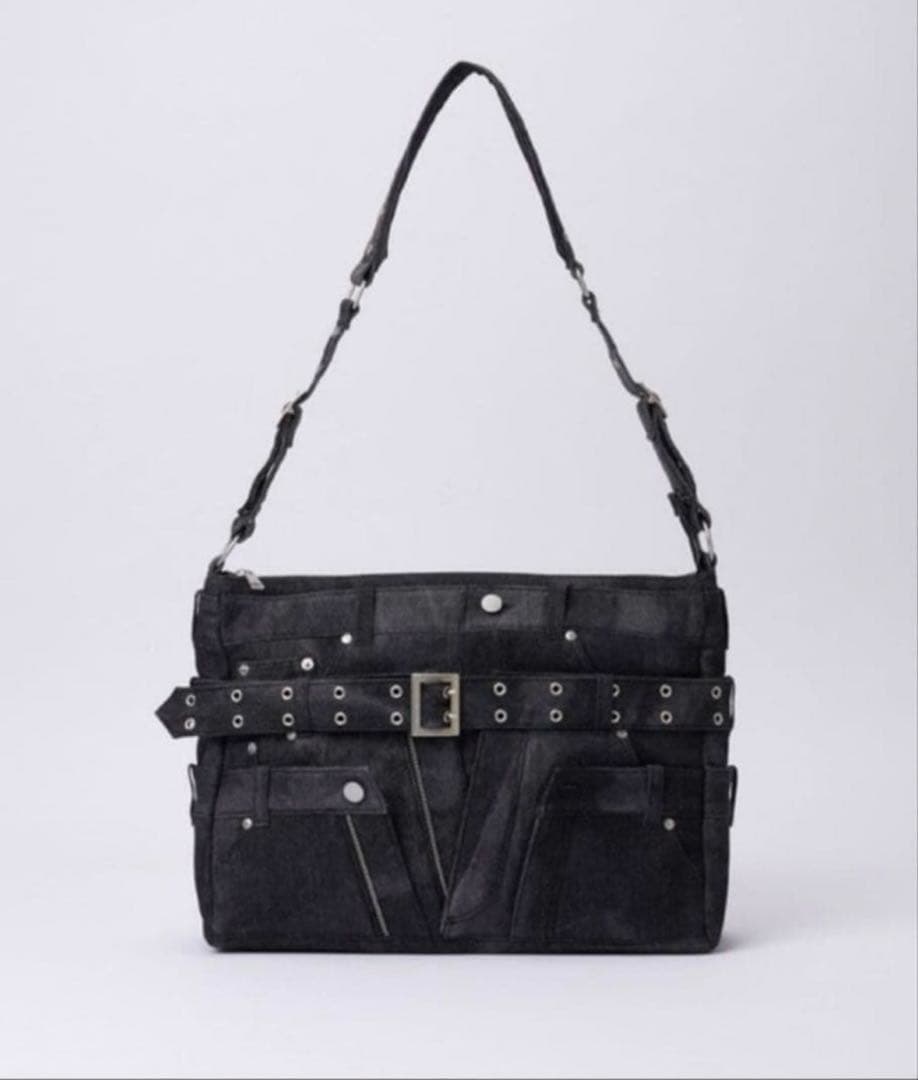 【GRANCY】 クレイジーレイヤードデニムパンツデザインショルダーバッグ GRANCY（グランシー）の「【GRANCY】Crazy layered denim pants design