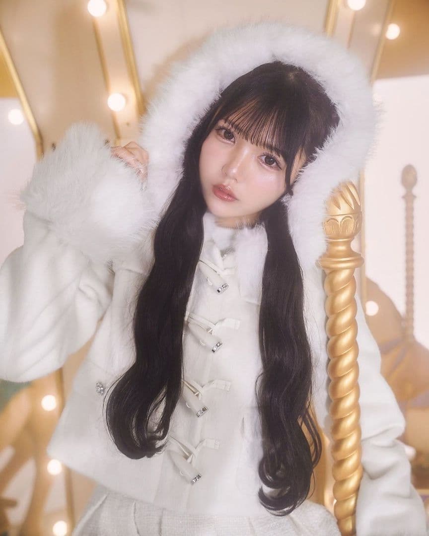 ミシェルマカロン ファーショートダッフルコート - メルカリ