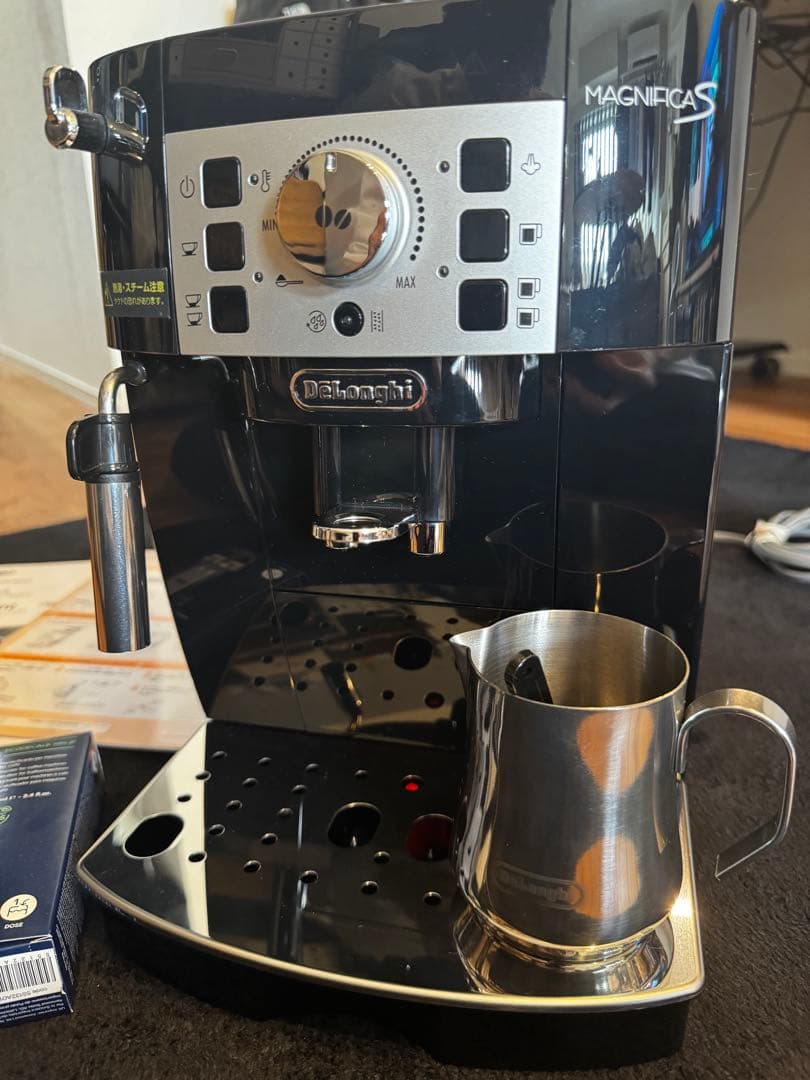 De'Longhi 全自動コーヒーマシン マグニフィカS ECAM22112B デロンギ マグニフィカS ECAM22112W [ホワイト] 価格比較 - 価格.com