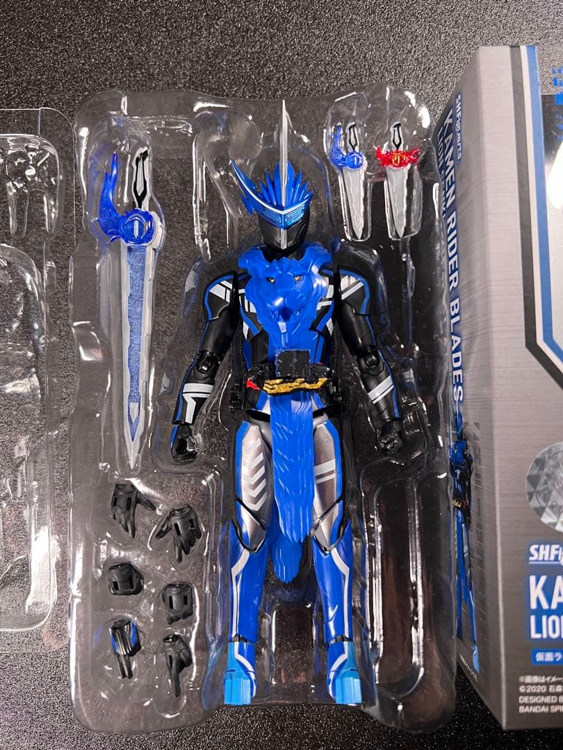 S.H.Figuarts 仮面ライダーセイバー 9種　フィギュアーツ