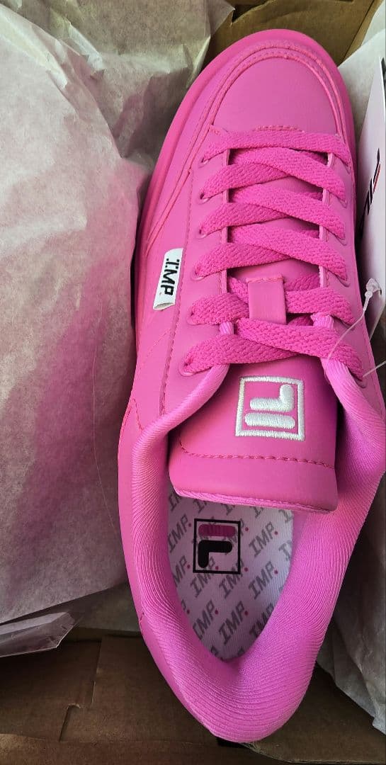 FILA×IMP.コラボ マゼンタピンク スニーカー 25cm - メルカリ