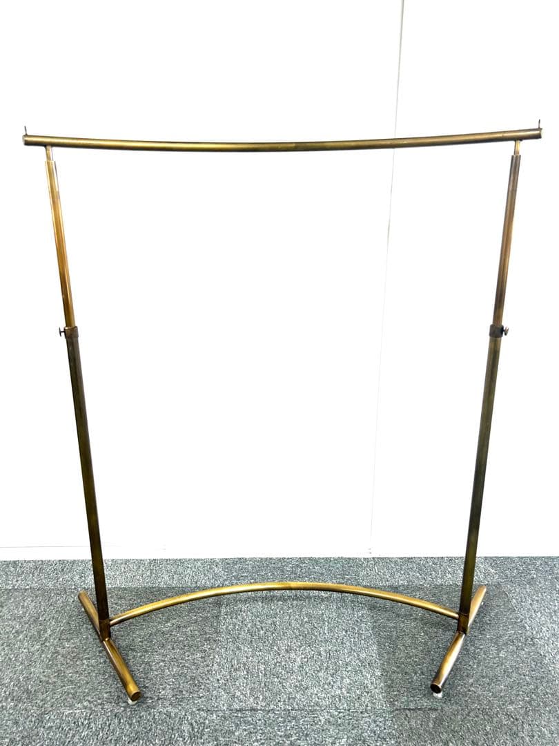 【レア美品】 R脚 ラウンド ハンガーラック アンティークゴールド 真鍮 ストア・エキスプレス アンティークゴールドハーフラウンドハンガー