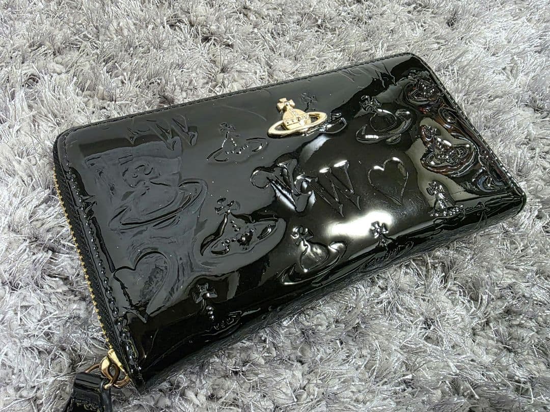 ☆美品☆ ヴィヴィアンウエストウッド 本革 エナメル オーブ 長財布 ブラック Vivienne Westwood（ヴィヴィアンウエストウッド） 長財布 ウォレット
