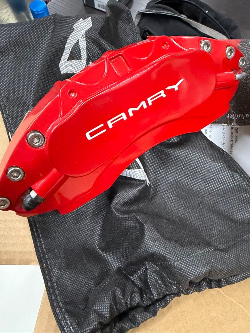 70 CAMRY ブレーキキャリパーカバー　カムリ　4輪 トヨタ（TOYOTA） 大放出セール トヨタカムリ70系 キャリパーカバー