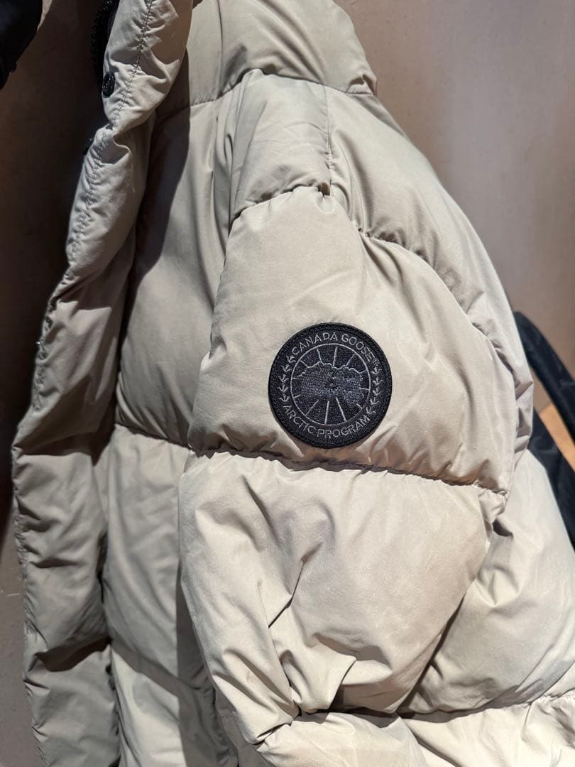 カナダグース　ブラックレーベル　エバレットパッファー エバレット パッファー ブラックレーベル(2613MB)｜カナダグース