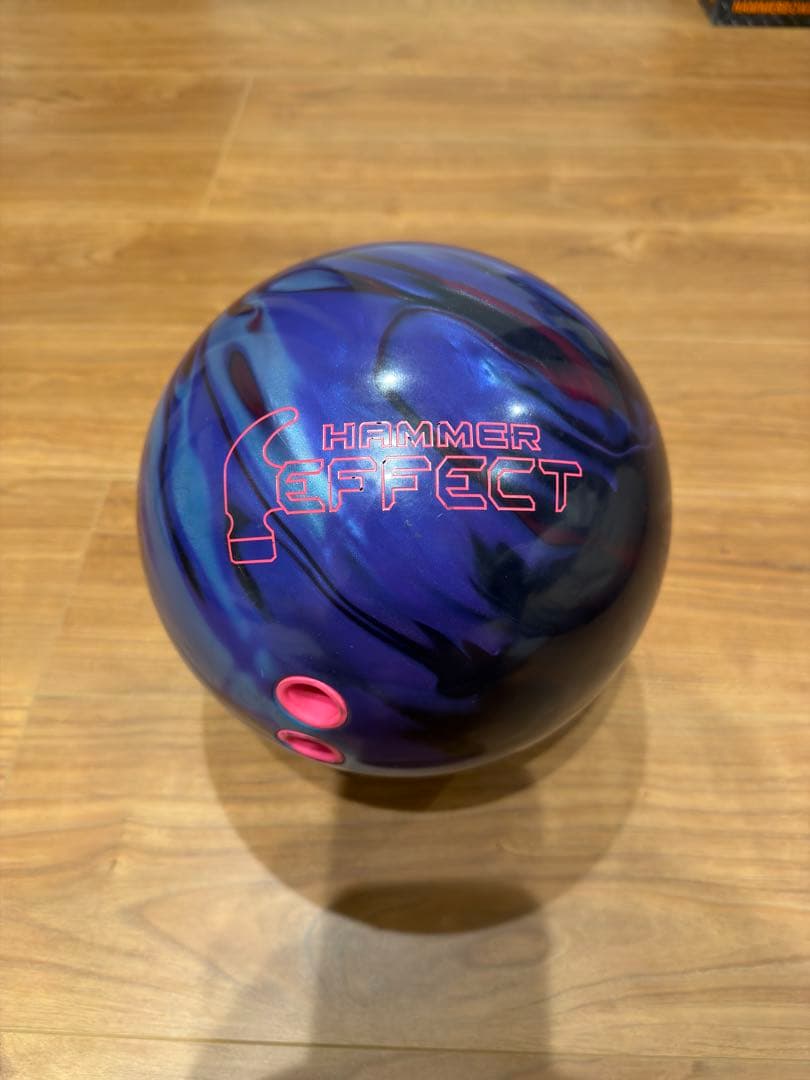 ボウリングボール　エフェクト　15ポンド HAMMER EFFECT エフェクト ボウリング ボール 15ポンド - メルカリ