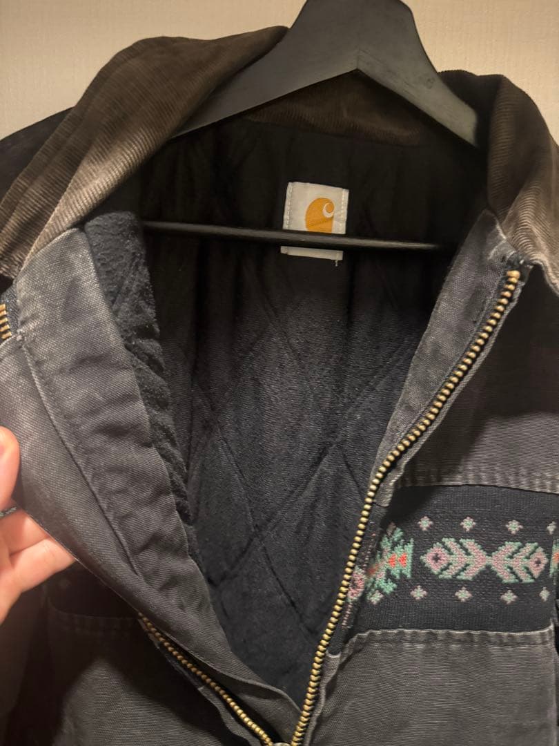 貴重】Carhartt SANTAFEジャケット BLACK ネイティブ柄M - メルカリ