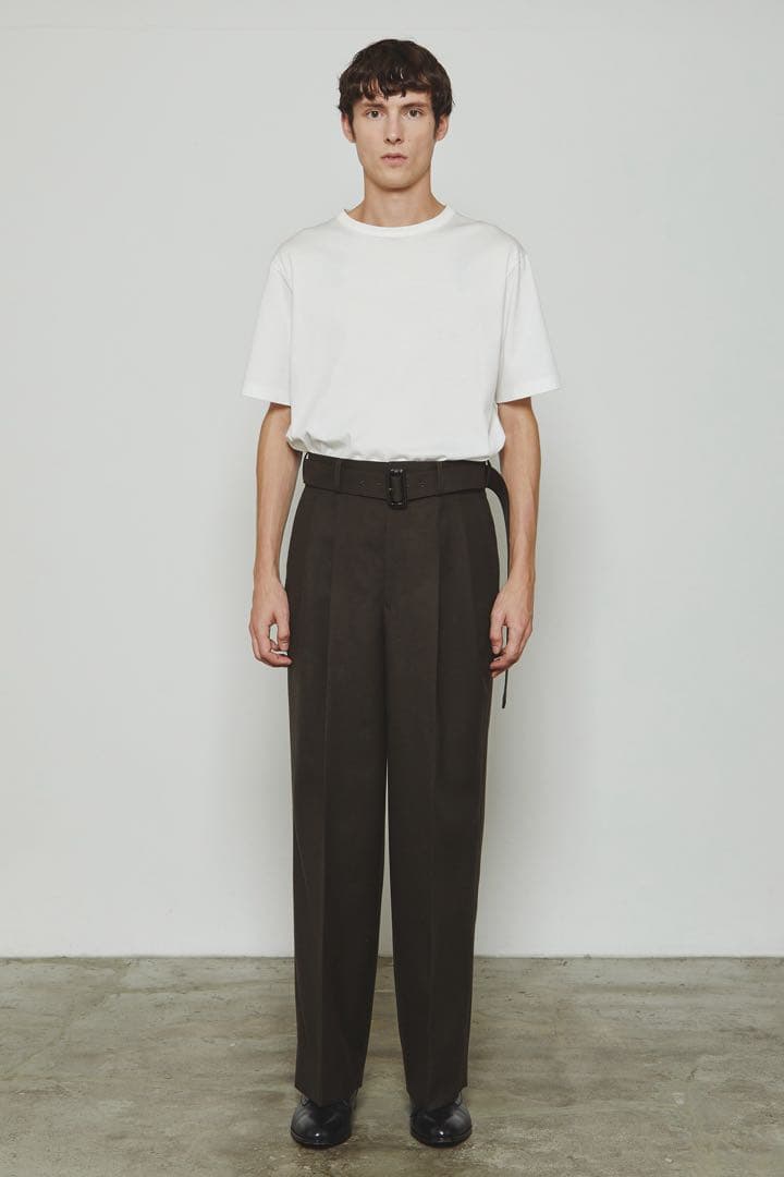 新品THE RERACS25AW THE SLACKS BELTED 2TUCK パンツ THE SLACKS BELTED 2 TUCK 19―25FW