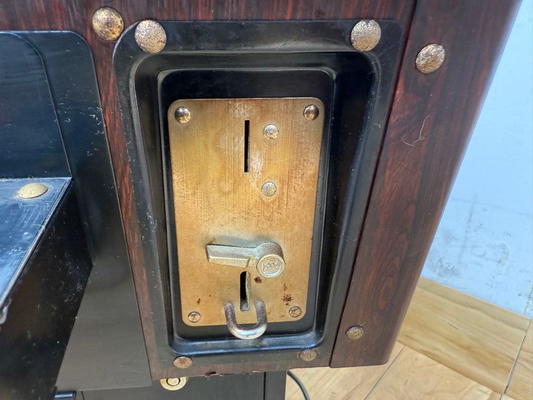 TG327☆直接引き取り歓迎☆麻雀☆ゲーム筐体☆ロイヤル麻雀☆鍵付