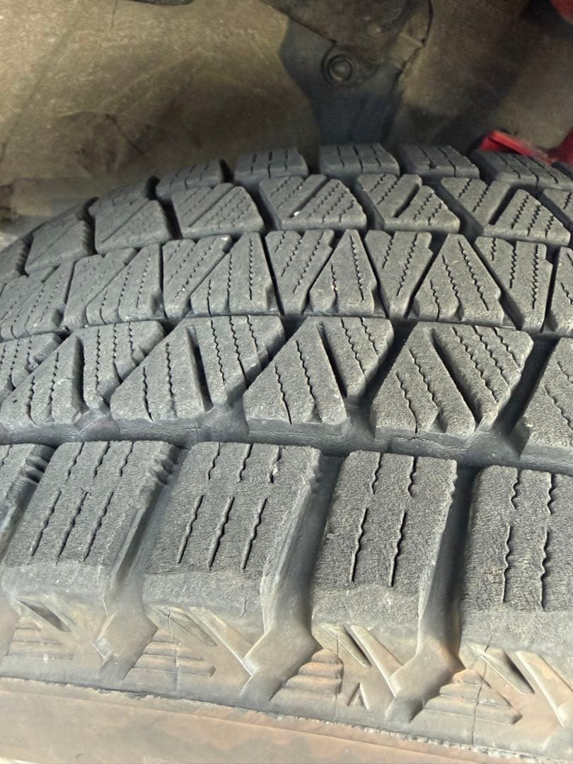 Milk！ブリヂストン DM-V3 225/65/R17 デルタ　セット