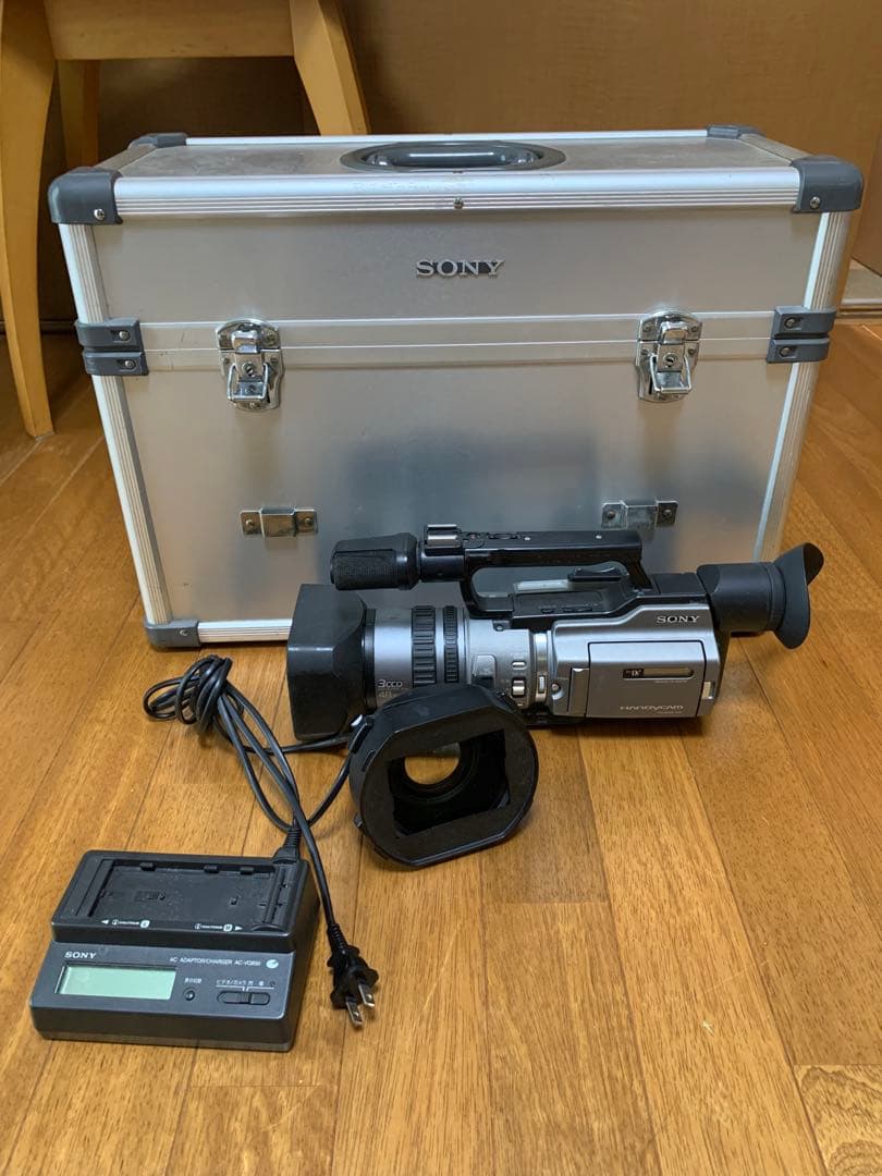 【動作OK】付属品多数　SONY　Handycam　DCR-VX2100 DCR-VX2100 商品の写真 | デジタルビデオカメラ Handycam ハンディカム