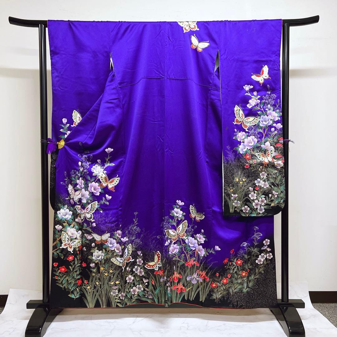 振袖　金彩　彩箔　蝶　牡丹　撫子　菖蒲　桔梗　晴れの日　成人式　着物　013tz 振袖 金彩 彩箔 蝶 牡丹 撫子 菖蒲 桔梗 晴れの日 成人式 着物 013tz