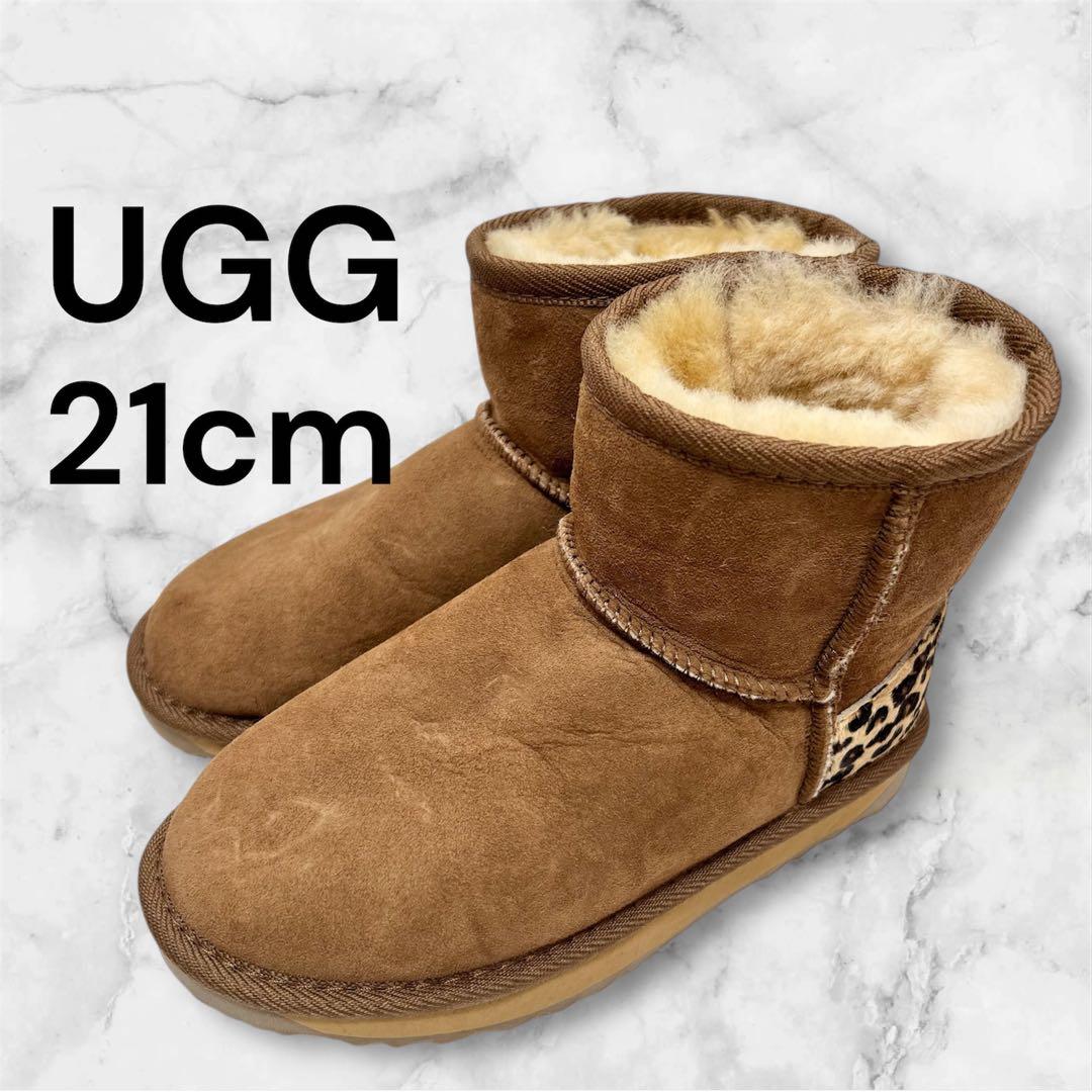 UGG アグ　ベージュ　レオパード柄　ムートン　ブーツ　21 35サイズ UGG アグ ベージュ レオパード柄 ムートン ブーツ 21 35サイズ