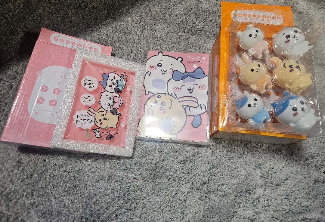 ちいかわ 初回豪華版特典 アクリルブロック フロッキーフィギュア 2点