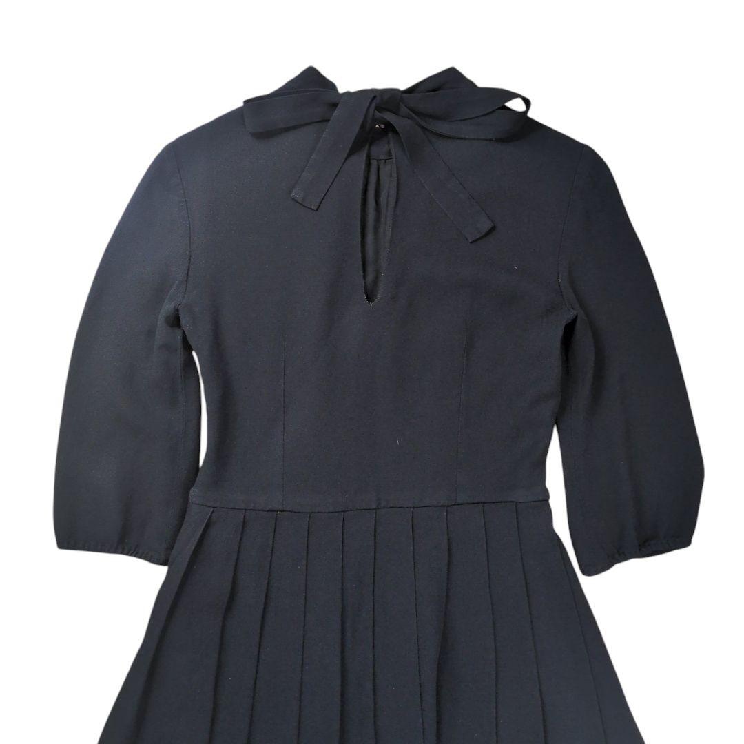 希少】PRADA ボウタイ プリーツ ワンピース - メルカリ