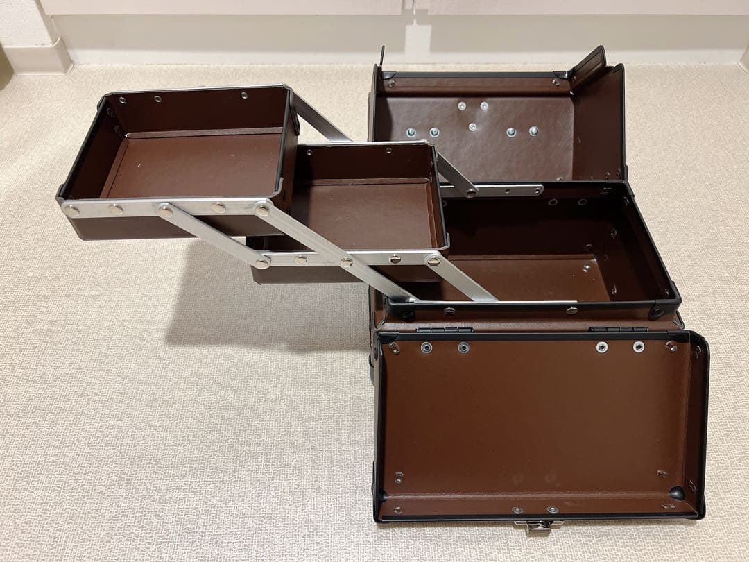 限定】シュウウエムラ ラメゾンドショコラコラボ メイクボックス