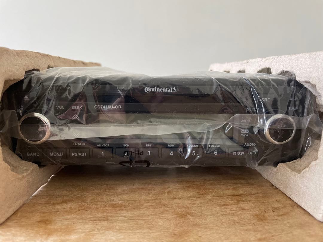 Continental CD7416U-OR 1DIN 未使用！ - メルカリ