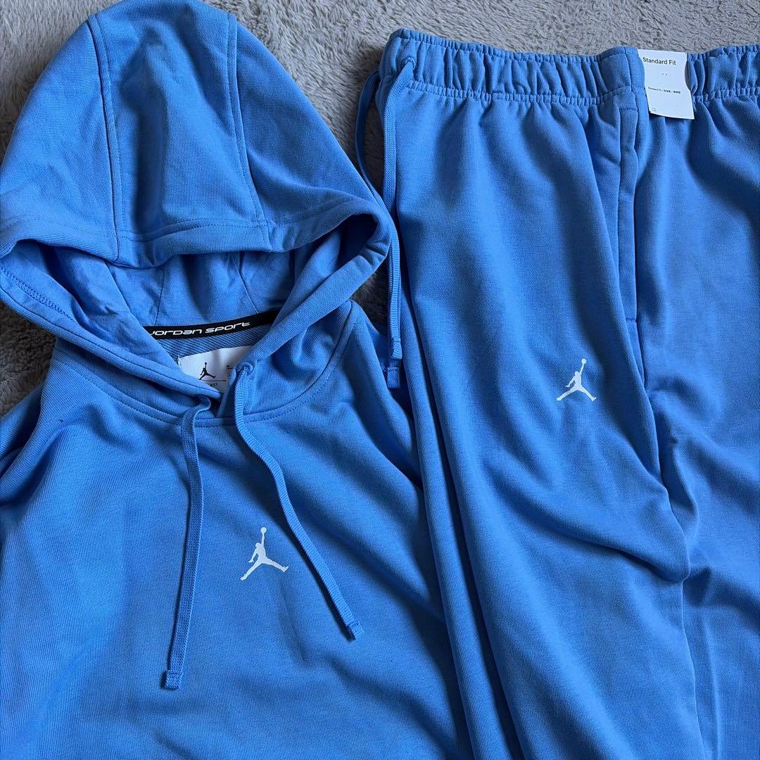 新品 NIKE ナイキ ジョーダン セットアップ 水色 ワンポイントロゴ L
