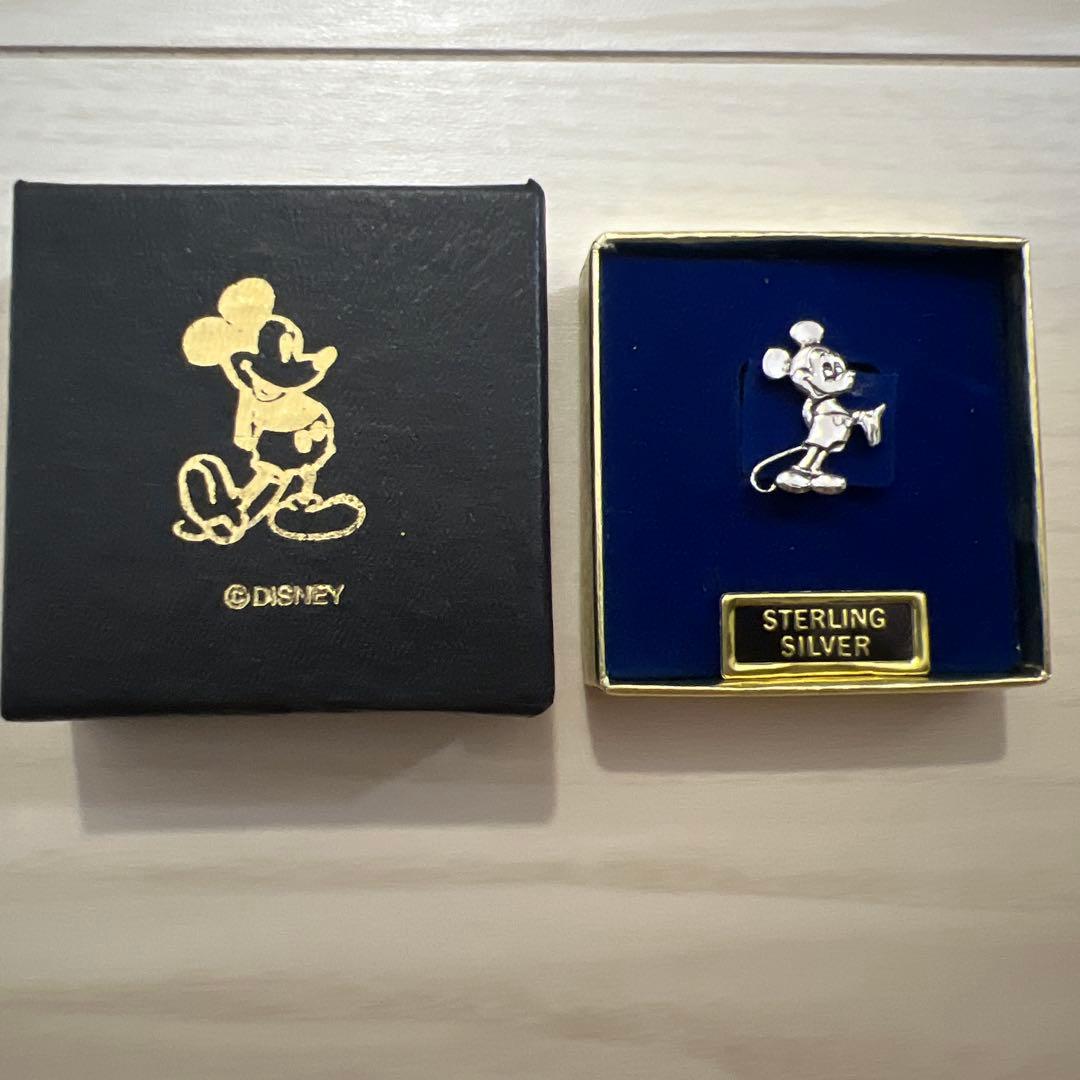 ディズニーミッキー ピンバッジ 925 スターリングシルバー 箱付き