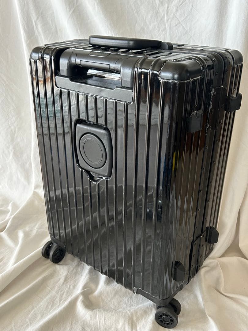 リベティ キャリーケースUSBポート付 ドリンクホルダー フロントオープン S USBポート付きフロントオープンキャリーケースS 33L TSAロック