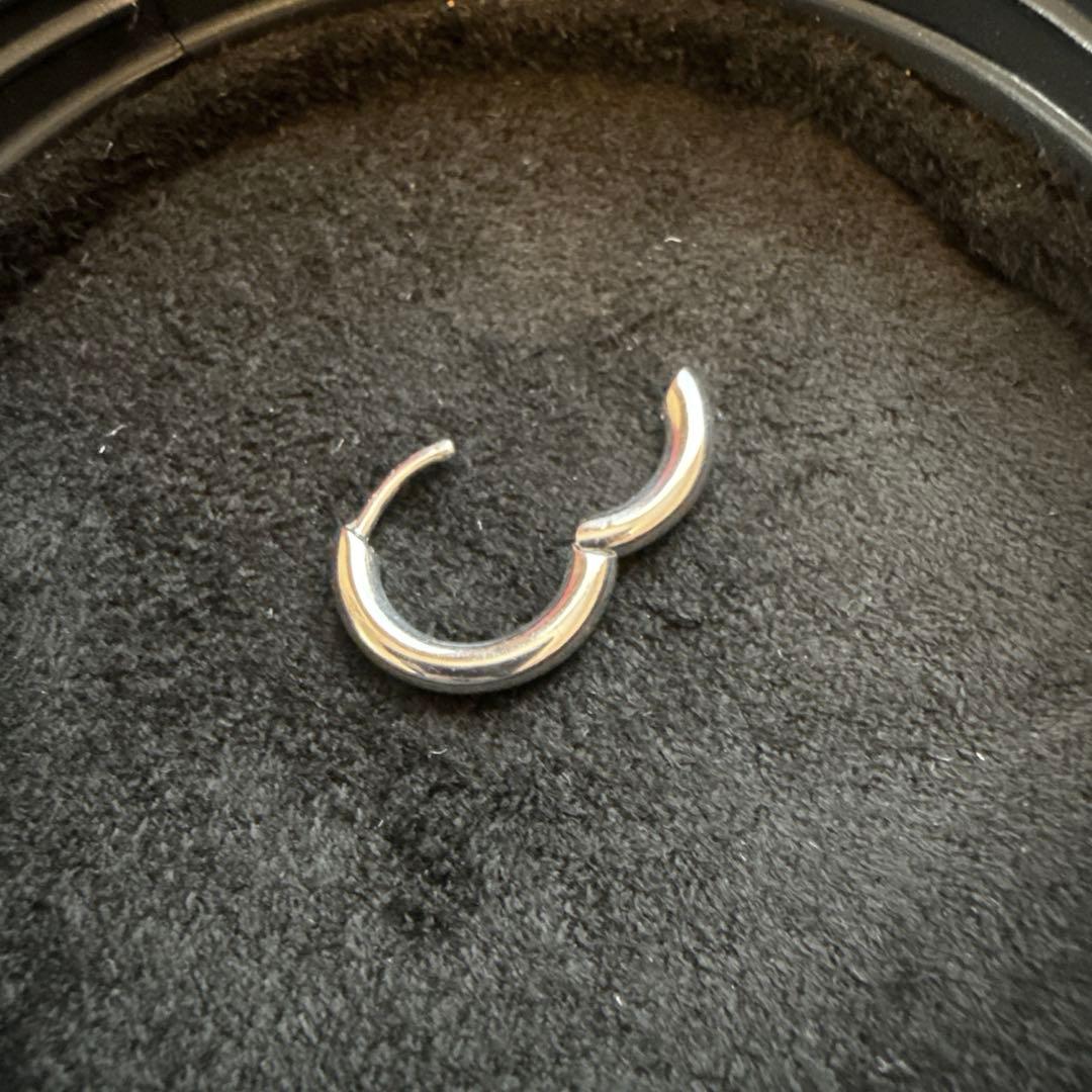 TOMWOOD Classic Huggie Small シルバーピアス 片耳 - メルカリ