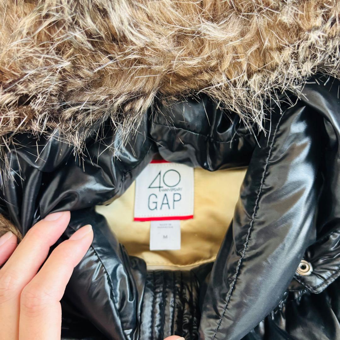 y2k GAP ファー付きダウンベスト M ブラック 40周年 光沢あり - メルカリ