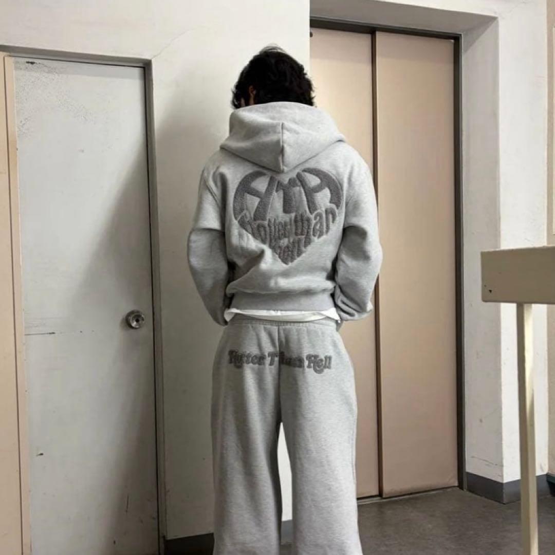 HTH glitter heart logo zip hoodie Sサイズ - メルカリ