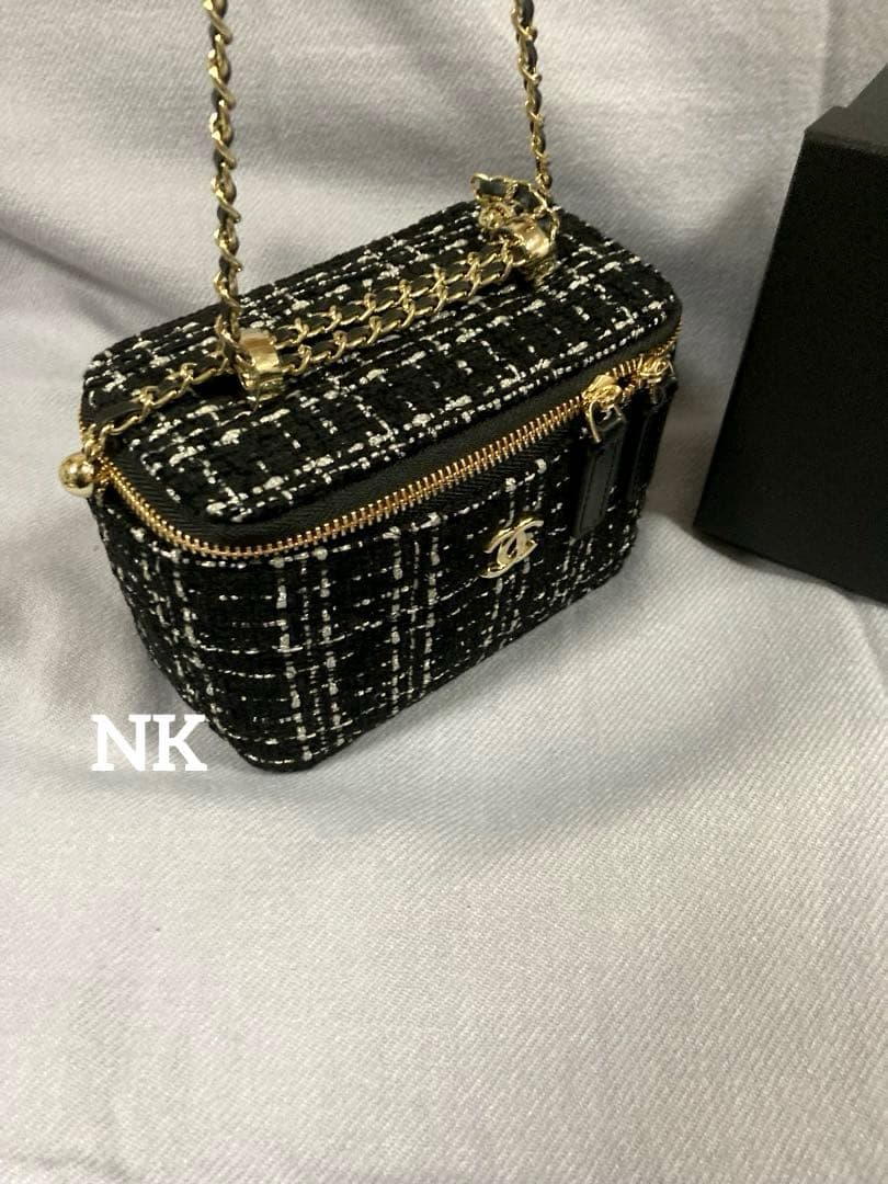 セール❗️バニティ　シャネルノベルティ　ショルダーバッグ　VIP ブラック シャネル ノベルティ VIP ギフト チェーン ショルダーバッグ ミニ