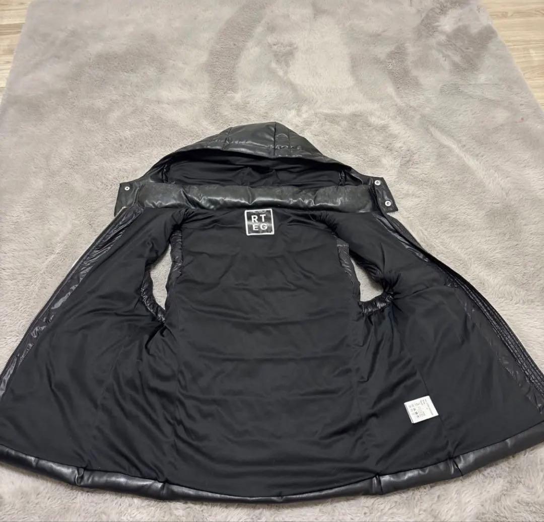 アダムスジャグラー 希少品 ベストダウンジャケット - メルカリ