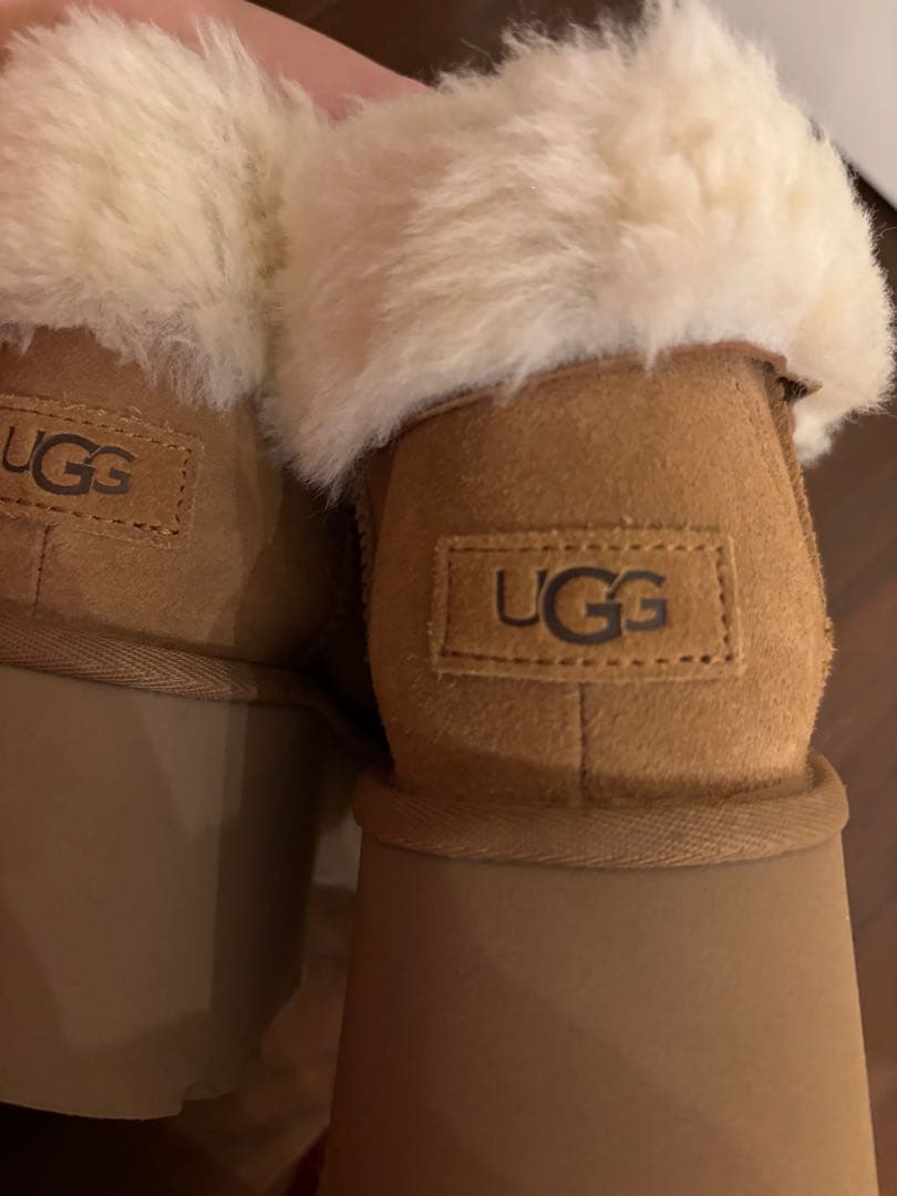 UGG ムートンブーツ ベージュ プラットフォーム23.0