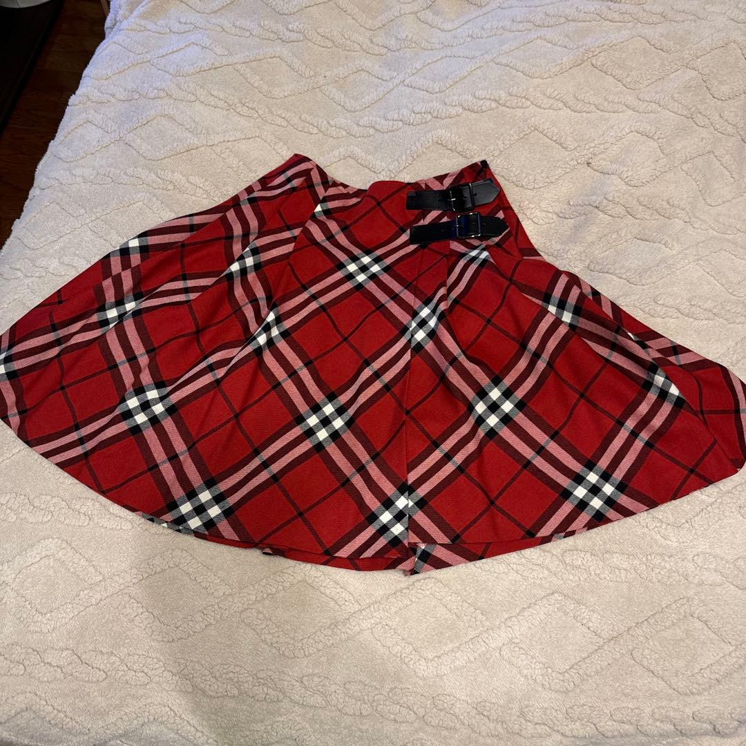 バーバリーブルーレーベル赤チェックベルト付き巻きスカート - メルカリ