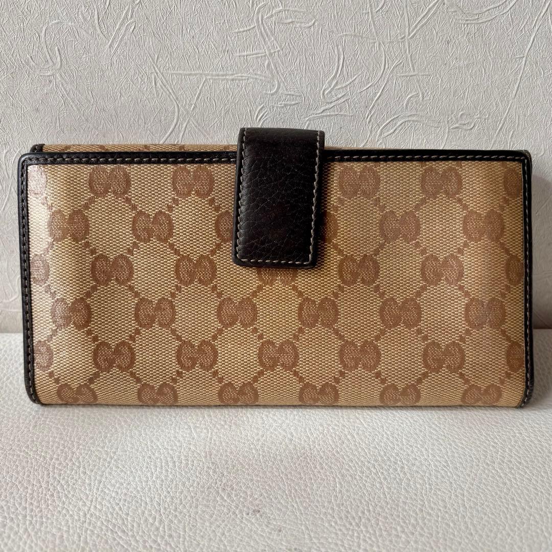 良品】【グッチ】GGクリスタル コーティングキャンバス×レザー 二
