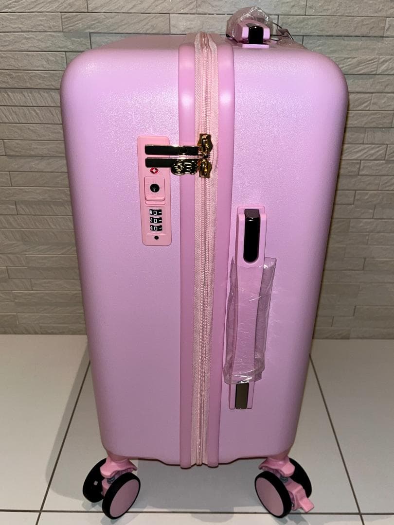 新品未使用おぱんちゅうさぎドンキ限定スーツケース キャリーケース