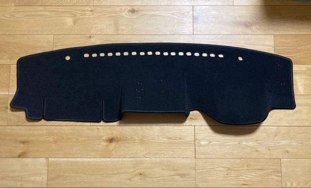 ダッシュボードマット　Sunland サンランド 楽天市場】トヨタ ランドクルーザー250系 ZX 2024年モデル HUDあり