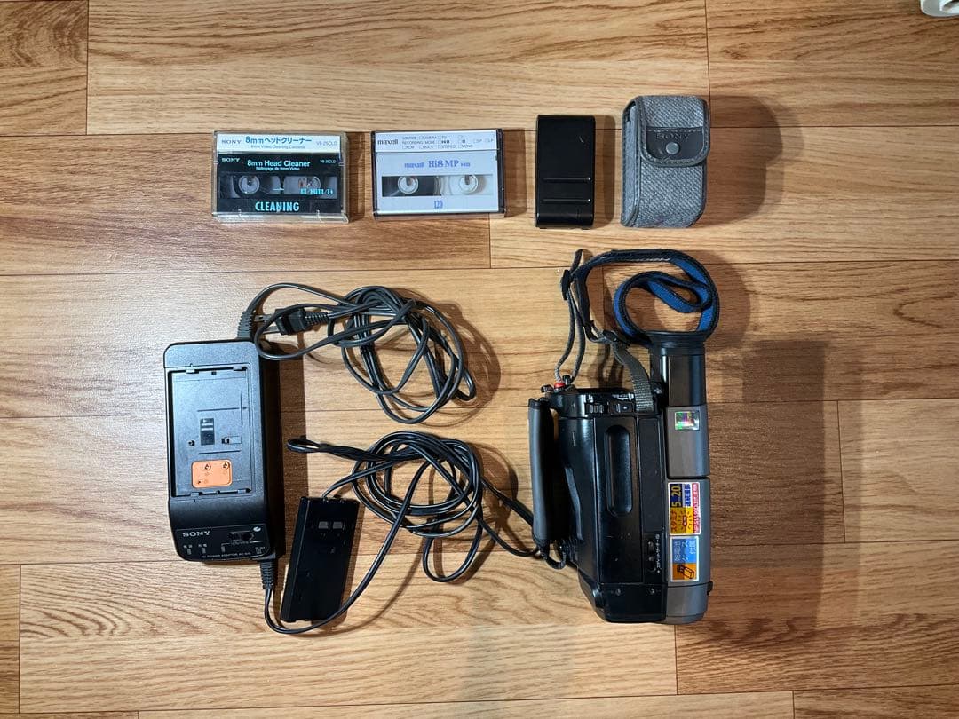 動作良好 Video8 ソニー CCD-TR270 高画質8ミリビデオカメラ 中古】(ソニー) SONY CCD-TR270PK 8 ミリビデオカメラ｜ナニワグループ