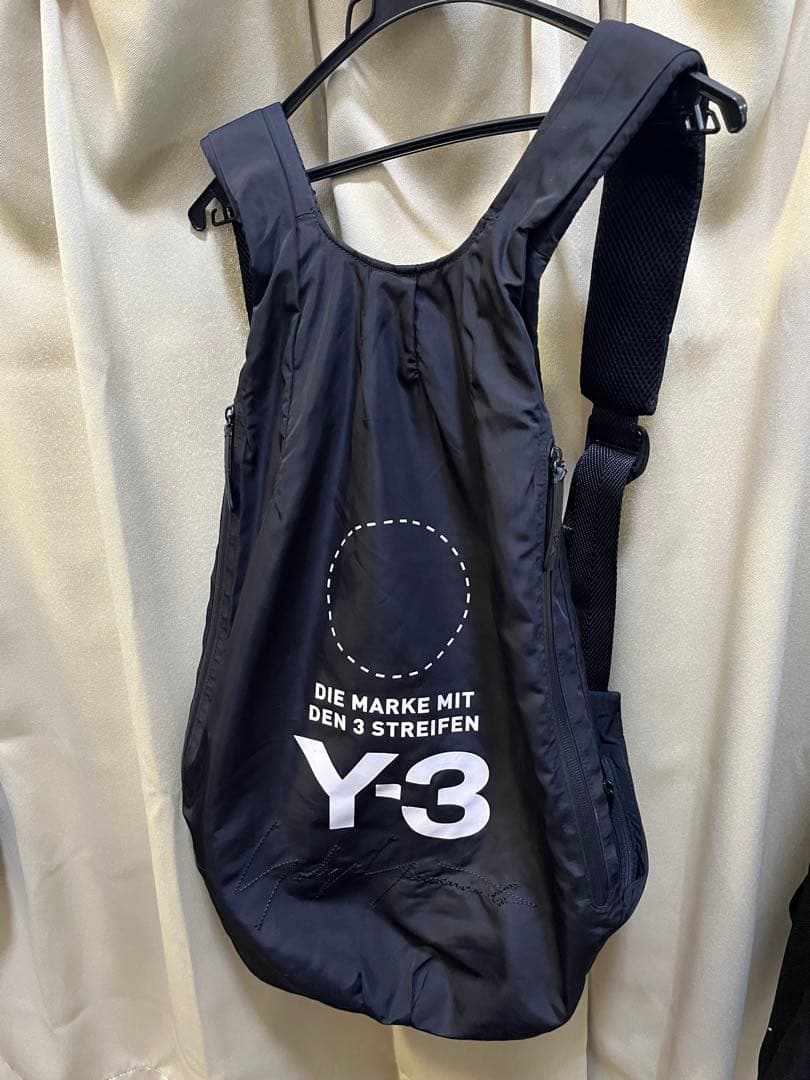 【即購入歓迎】Y-3 バックパック Yohji Yamamoto Y-3 KURO BACKPACK(FREE SIZE Black): Yohji Yamamoto POUR HOMME｜THE