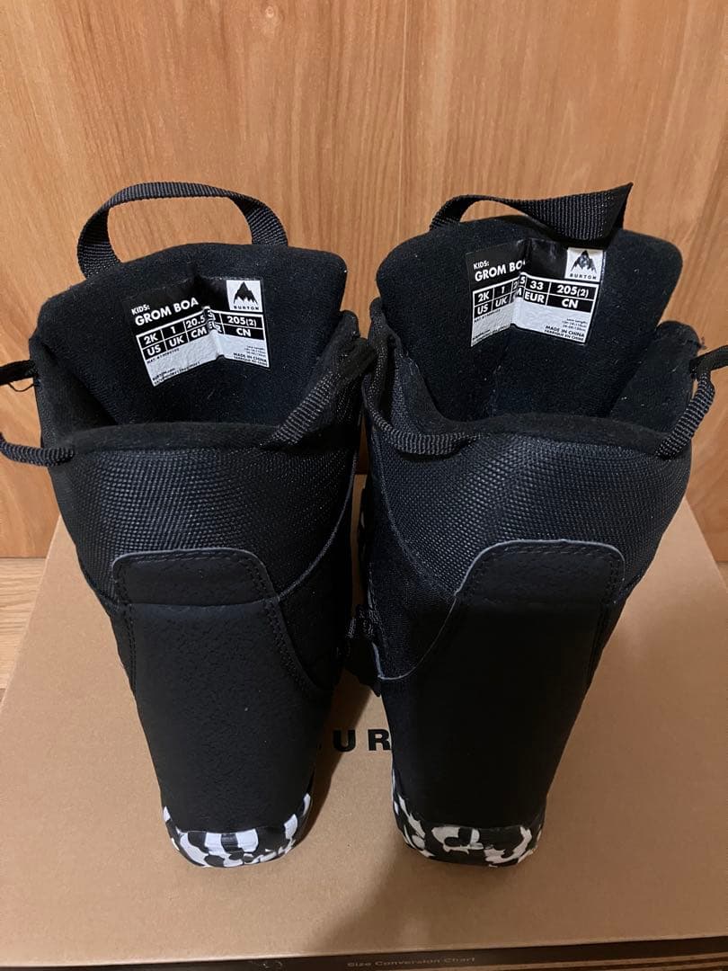美品 Burton 子ども用スノーボードブーツ GROM 20.5cm 箱付き