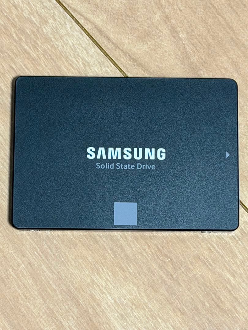 Samsung 860 EVO SSD 500GB 中古② Amazon.com: Samsung 860 EVO 500GB 2.5 Inch SATA III Internal SSD