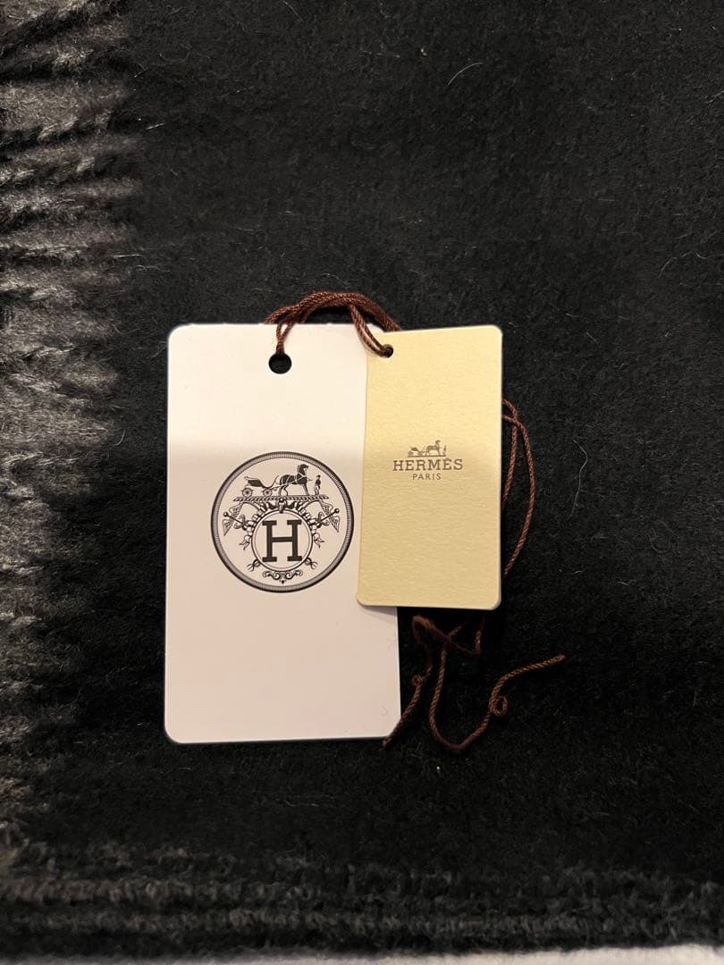 新品未使用　エルメス　カシミヤマフラー 《レクトヴェルソ》