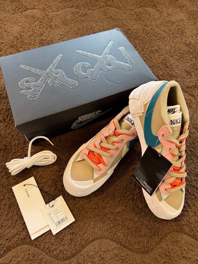 【新品】KAWS sacai Nike Blazer Low ナイキ サカイ Nike Blazer Low Sacai x Kaws 