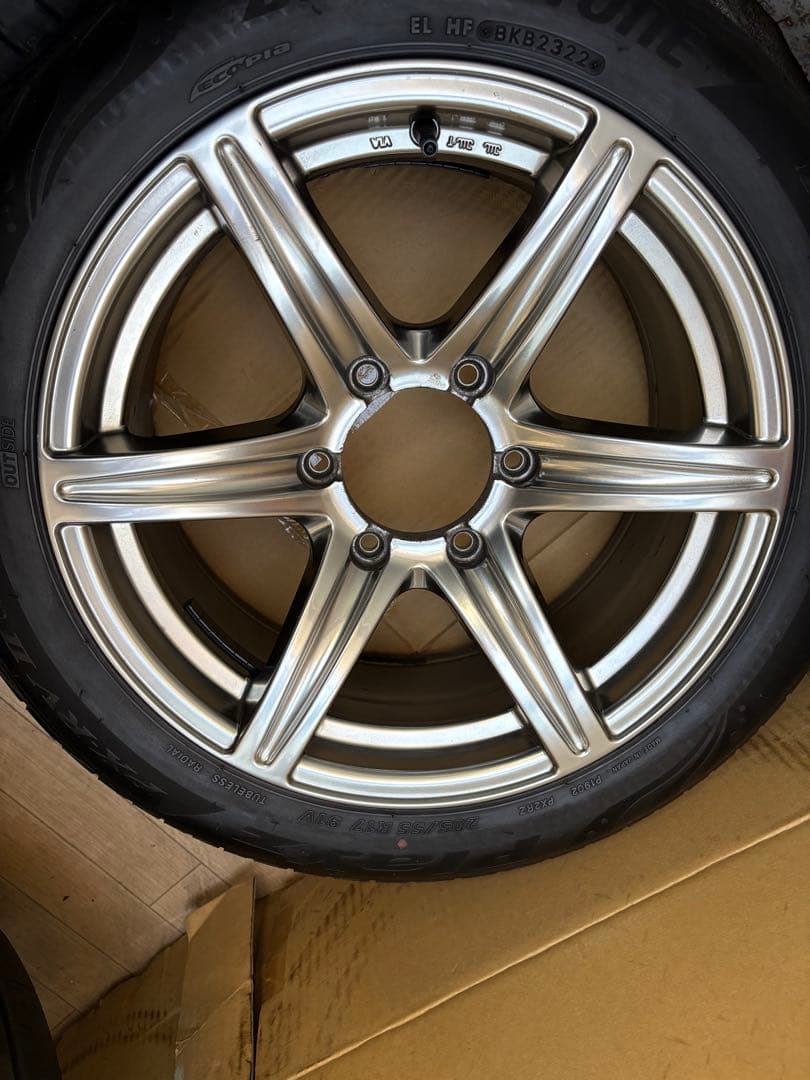 ⭐︎早い者勝ち⭐︎タイヤホイール4本セット17インチ　205/55/R17