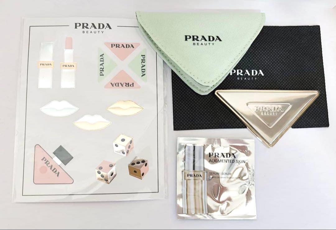 新品正規品 PRADA プラダビューティー ノベルティ ミラー - メルカリ