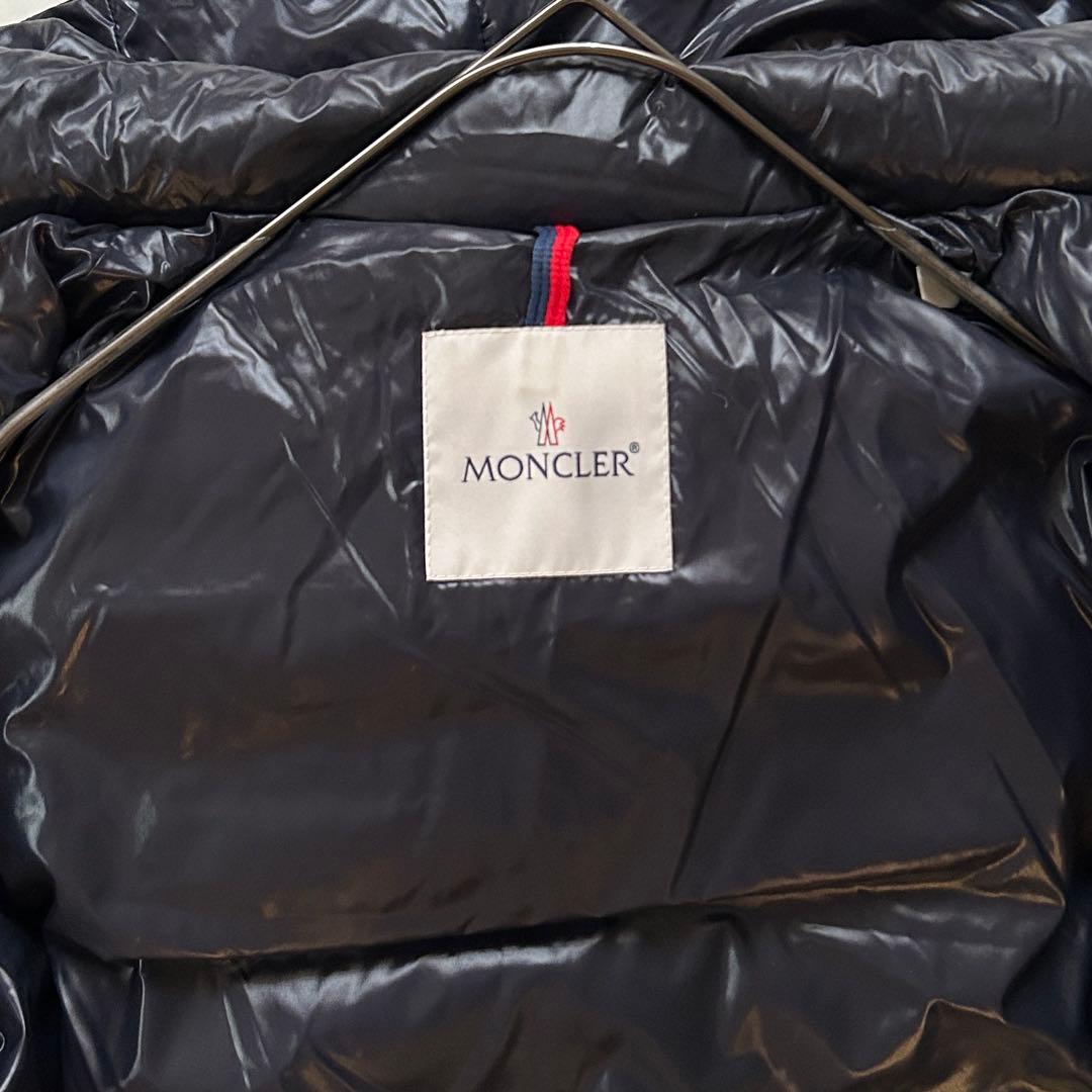 極美品 モンクレール モカ ダウンジャケット ワッペン ネイビー MOKA